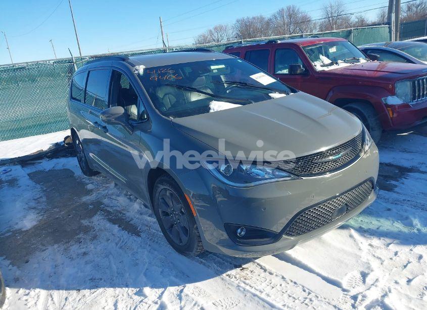 2020 Chrysler Pacifica HYBRID LIMITED (VIN 2C4RC1N79LR277850) main photo