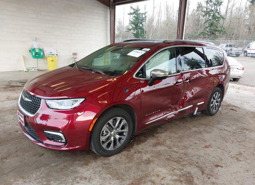 Photo 2 of 2023 Chrysler Pacifica HYBRID PINNACLE (VIN 2C4RC1N79PR589205)