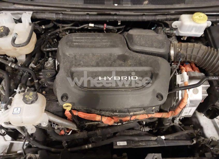 Photo 10 of 2022 Chrysler Pacifica HYBRID LIMITED (VIN 2C4RC1S71NR148136)