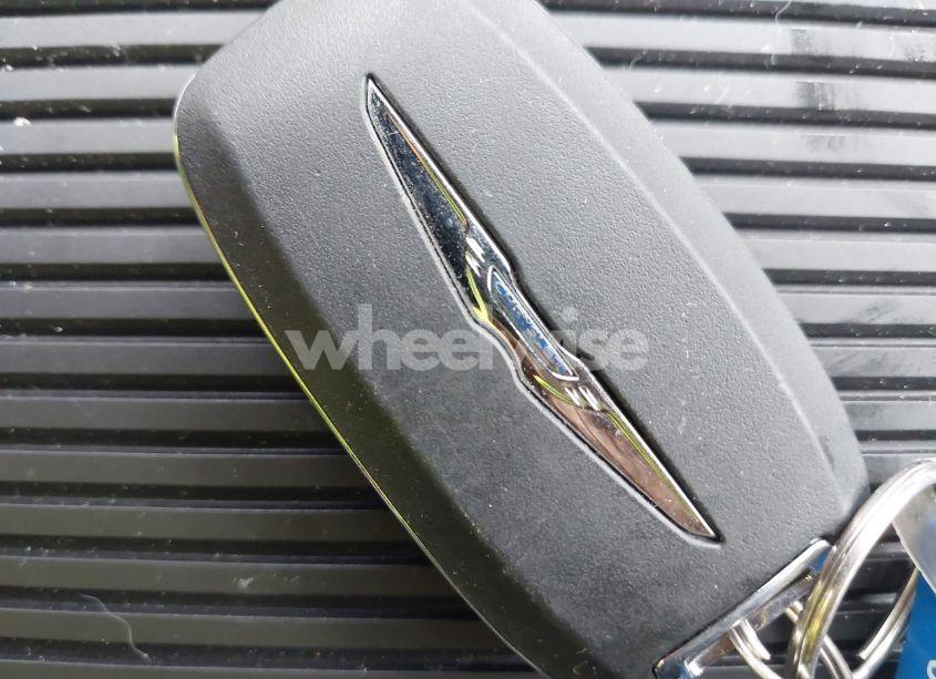 Photo 11 of 2021 Chrysler Pacifica HYBRID LIMITED (VIN 2C4RC1S73MR507369)