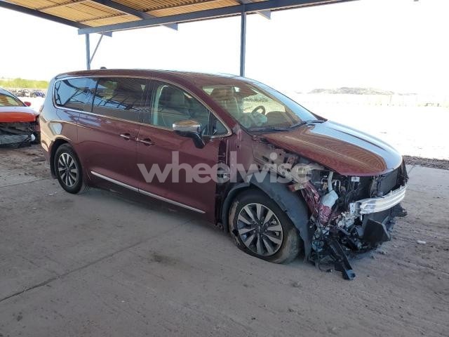 Photo 8 of 2023 CHRYSLER PACIFICA HYBRID LIMITED N/A (VIN 2C4RC1S73PR592752)