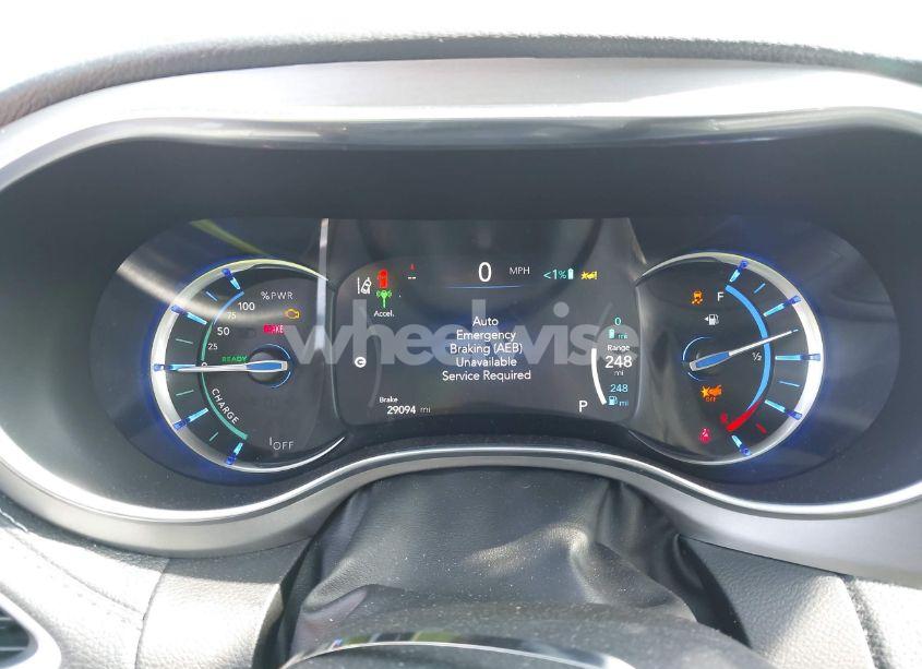 Photo 7 of 2022 Chrysler Pacifica HYBRID LIMITED (VIN 2C4RC1S74NR179980)