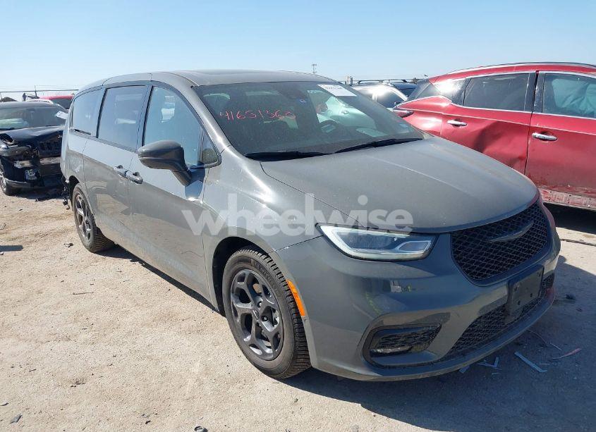 2022 Chrysler Pacifica HYBRID LIMITED (VIN 2C4RC1S77NR144530) main photo