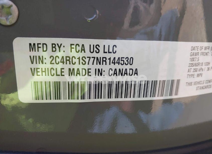 Photo 9 of 2022 Chrysler Pacifica HYBRID LIMITED (VIN 2C4RC1S77NR144530)