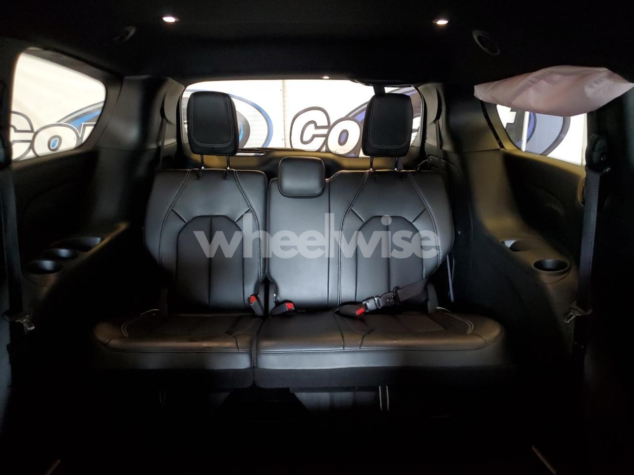 Photo 10 of 2025 CHRYSLER PACIFICA HYBRID SELECT N/A (VIN 2C4RC1S78SR575714)