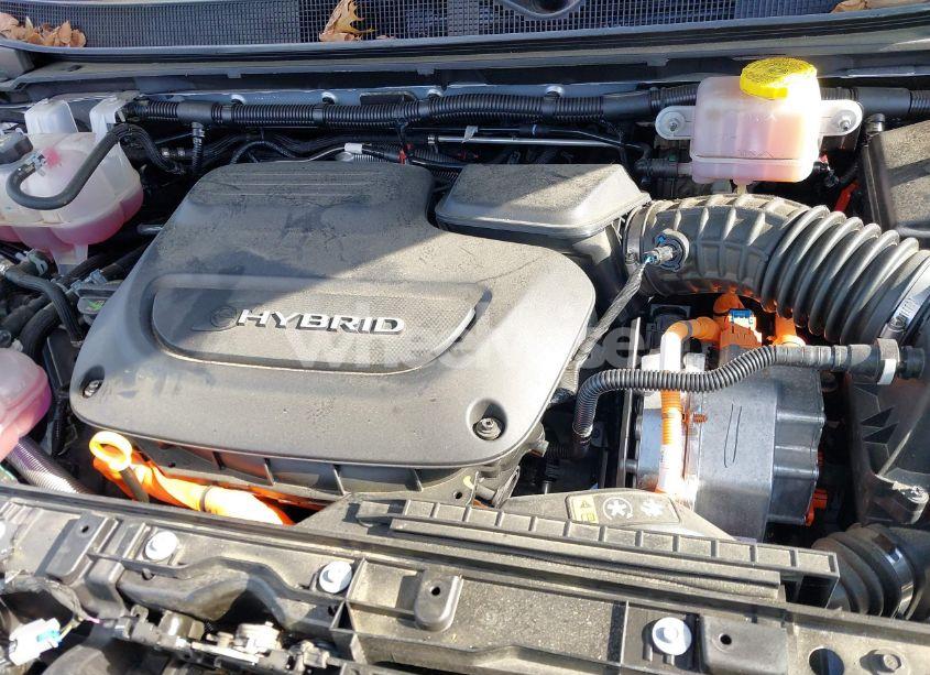 Photo 10 of 2022 Chrysler Pacifica HYBRID LIMITED (VIN 2C4RC1S7XNR152329)