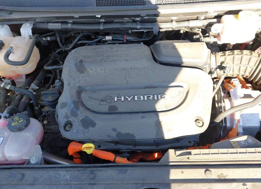 Photo 10 of 2023 Chrysler Pacifica HYBRID LIMITED (VIN 2C4RC1S7XPR595132)