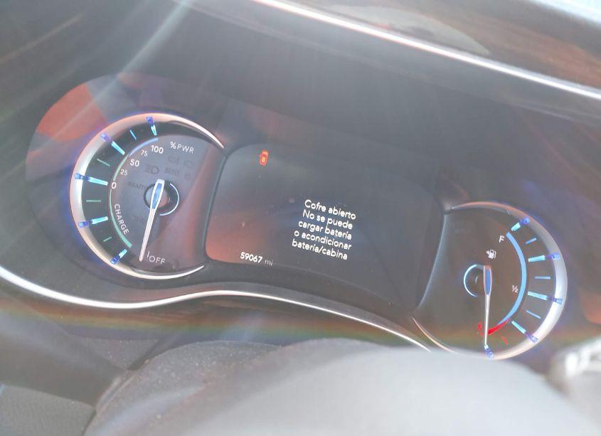 Photo 7 of 2023 Chrysler Pacifica HYBRID LIMITED (VIN 2C4RC1S7XPR595132)