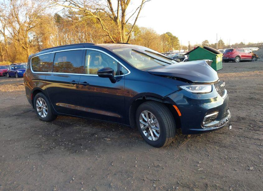 2022 Chrysler Pacifica TOURING L AWD (VIN 2C4RC3BG0NR228216) main photo