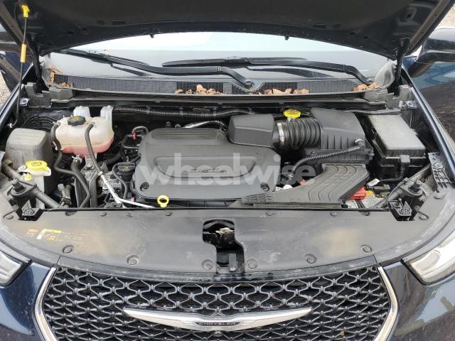 Photo 10 of 2024 CHRYSLER PACIFICA TOURING L (VIN 2C4RC3BG0RR193554)