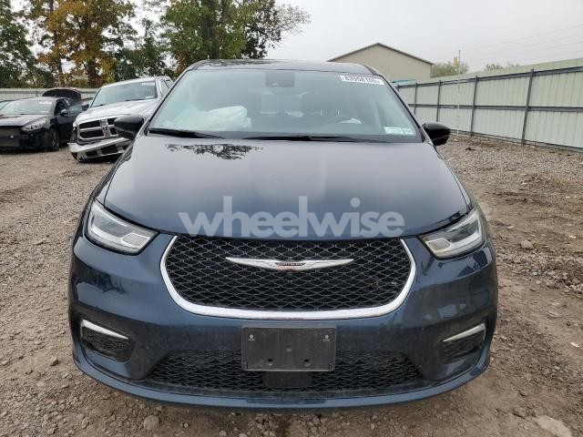 Photo 8 of 2024 CHRYSLER PACIFICA TOURING L (VIN 2C4RC3BG0RR193554)