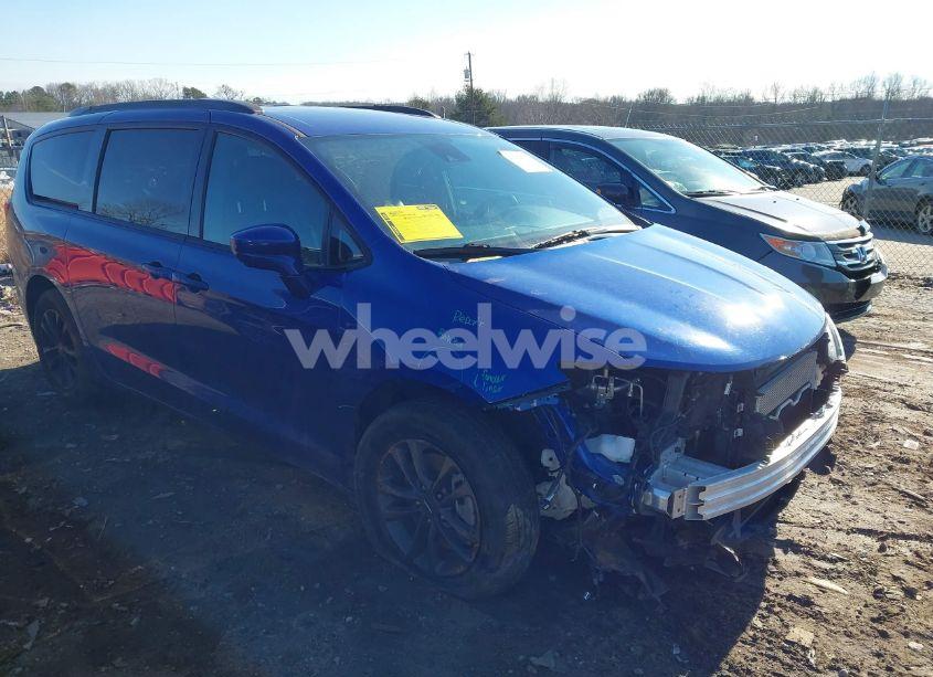 2020 Chrysler Pacifica AWD LAUNCH EDITION (VIN 2C4RC3BG1LR123861) main photo