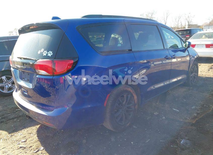 Photo 4 of 2020 Chrysler Pacifica AWD LAUNCH EDITION (VIN 2C4RC3BG1LR123861)