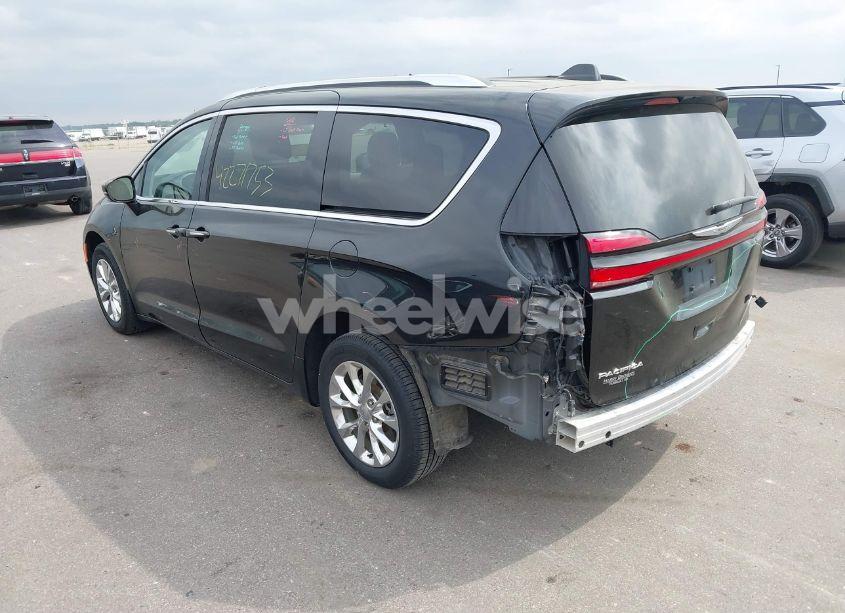 Photo 3 of 2021 Chrysler Pacifica TOURING L AWD (VIN 2C4RC3BG4MR523141)