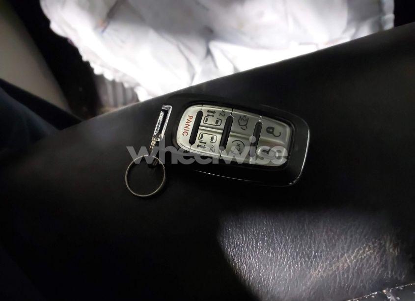 Photo 11 of 2021 Chrysler Pacifica TOURING L AWD (VIN 2C4RC3BG4MR606388)