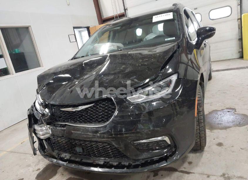 Photo 12 of 2021 Chrysler Pacifica TOURING L AWD (VIN 2C4RC3BG4MR606388)