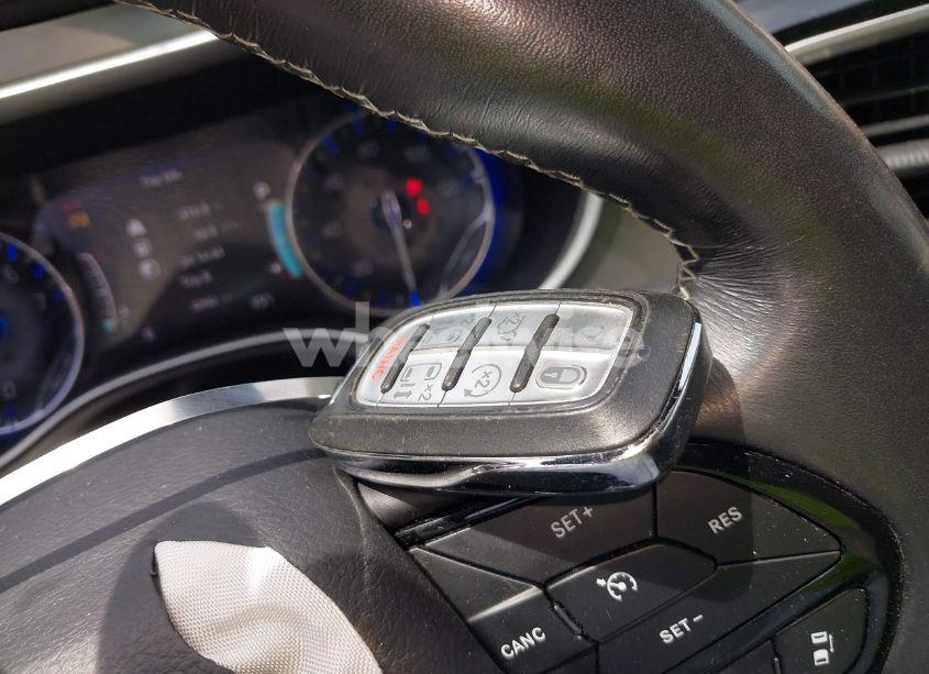 Photo 11 of 2020 Chrysler Pacifica AWD LAUNCH EDITION (VIN 2C4RC3BG6LR288952)