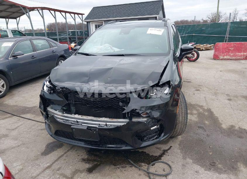 Photo 12 of 2022 Chrysler Pacifica TOURING L AWD (VIN 2C4RC3BG6NR164599)