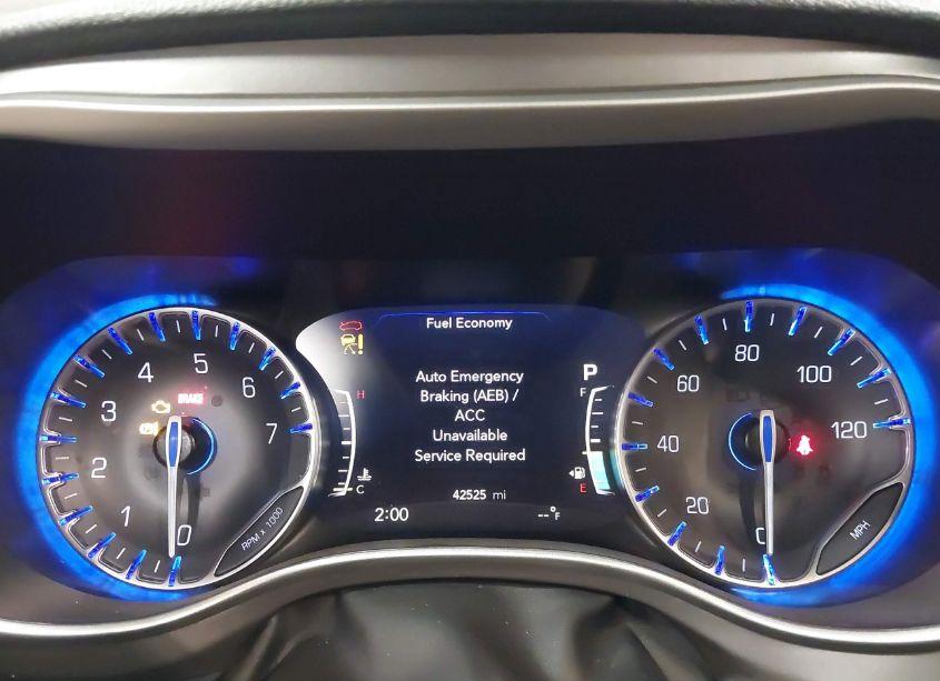 Photo 7 of 2022 Chrysler Pacifica TOURING L AWD (VIN 2C4RC3BG6NR183833)