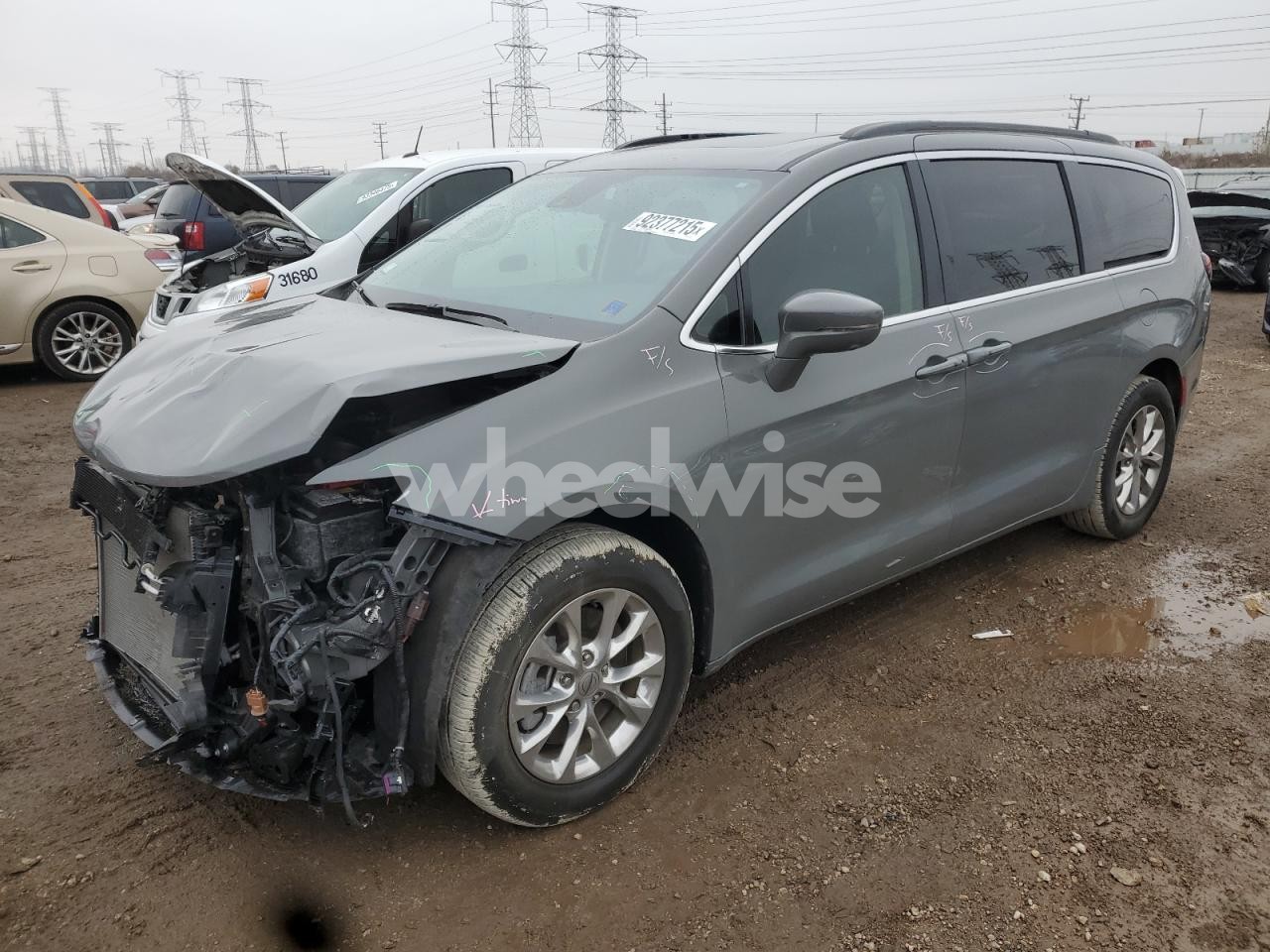 2022 CHRYSLER PACIFICA TOURING L (VIN 2C4RC3BG7NR157371) main photo