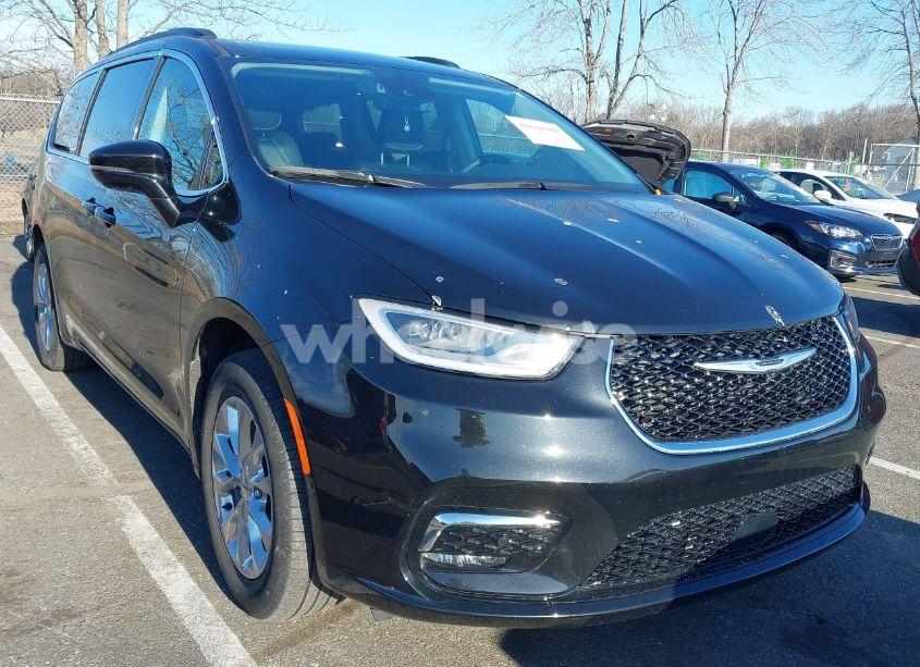 2022 Chrysler Pacifica TOURING L AWD (VIN 2C4RC3BG7NR227967) main photo