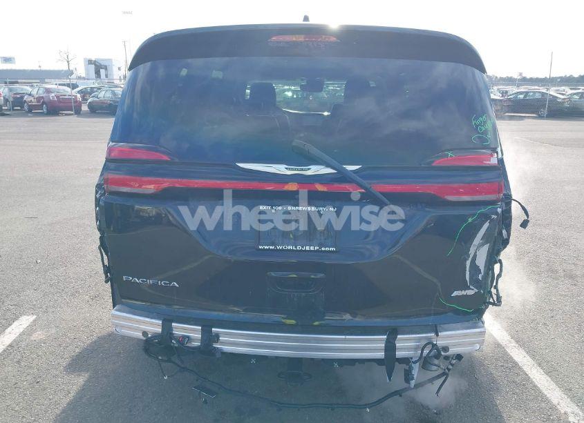 Photo 6 of 2022 Chrysler Pacifica TOURING L AWD (VIN 2C4RC3BG7NR227967)