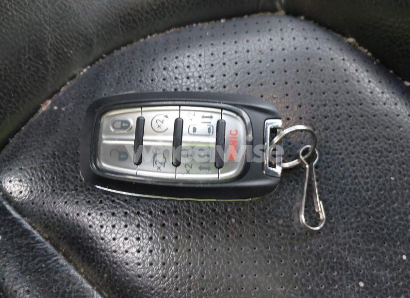 Photo 11 of 2020 Chrysler Pacifica AWD LAUNCH EDITION (VIN 2C4RC3BG9LR252124)