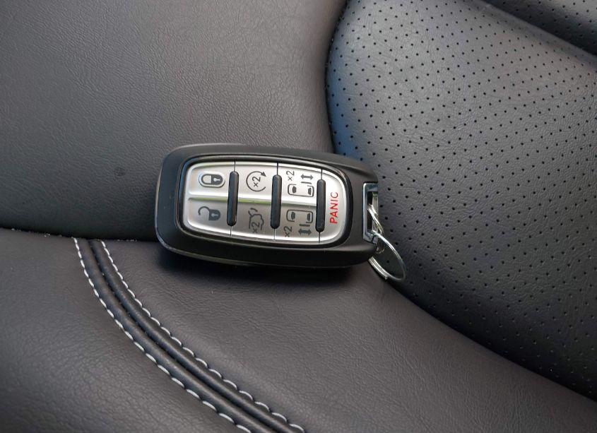 Photo 11 of 2023 Chrysler Pacifica TOURING L AWD (VIN 2C4RC3BGXPR609462)