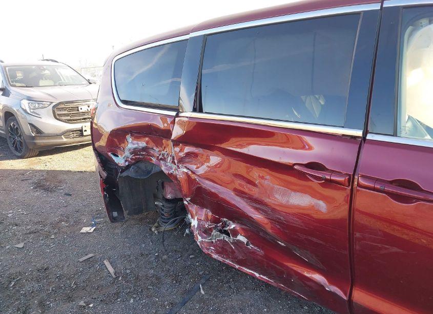 Photo 6 of 2023 Chrysler Pacifica TOURING L AWD (VIN 2C4RC3BGXPR609462)