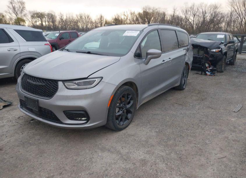 Photo 2 of 2021 Chrysler Pacifica TOURING AWD (VIN 2C4RC3FG7MR511186)