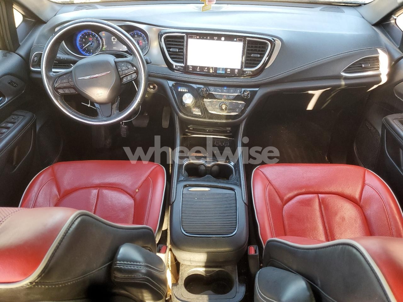 Photo 8 of 2021 CHRYSLER PACIFICA LIMITED (VIN 2C4RC3GG2MR508033)