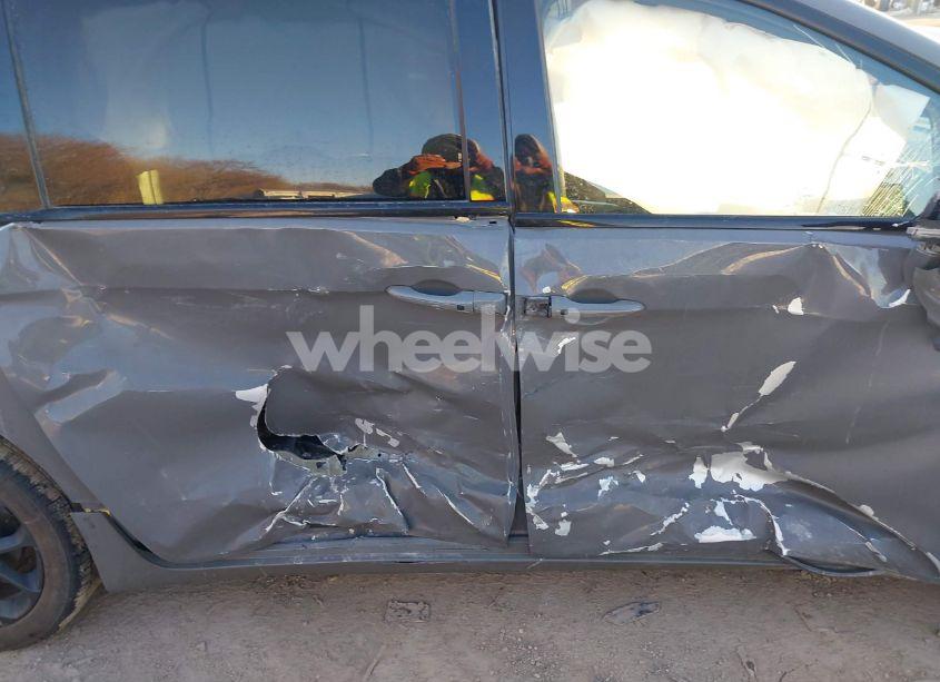 Photo 13 of 2022 Chrysler Pacifica LIMITED AWD (VIN 2C4RC3GG4NR119802)