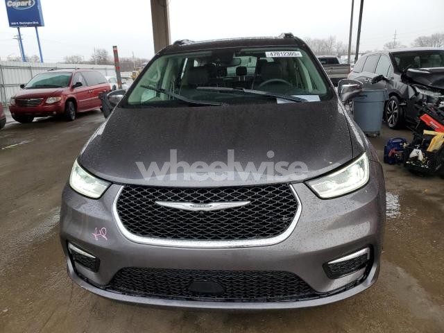 Photo 6 of 2021 CHRYSLER PACIFICA LIMITED (VIN 2C4RC3GG6MR599999)