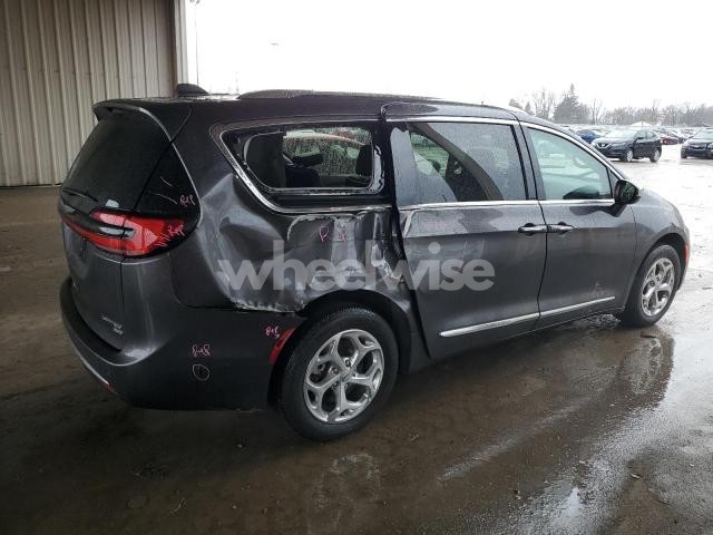 Photo 7 of 2021 CHRYSLER PACIFICA LIMITED (VIN 2C4RC3GG6MR599999)