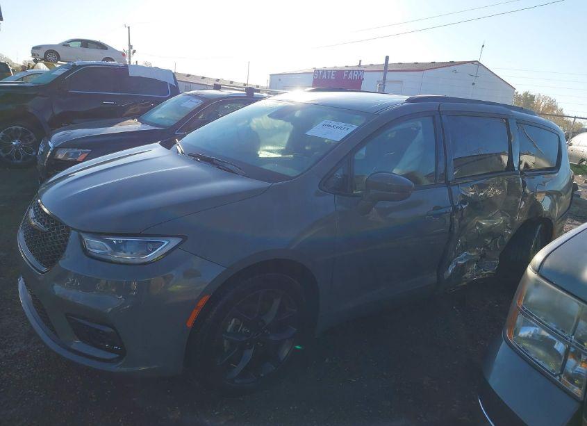 Photo 14 of 2022 Chrysler Pacifica LIMITED AWD (VIN 2C4RC3GG6NR119784)