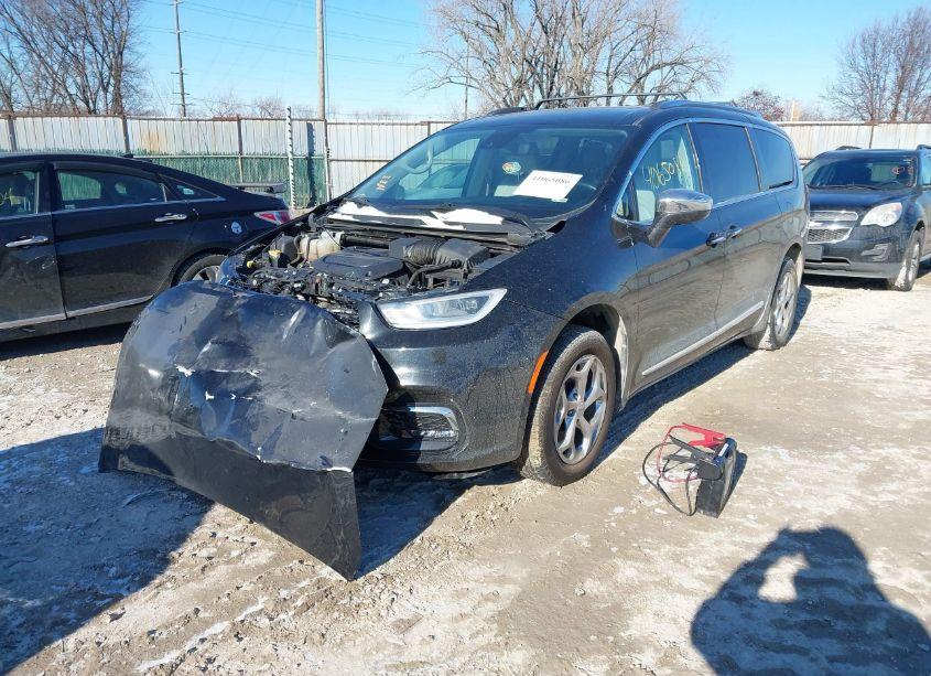 Photo 2 of 2021 Chrysler Pacifica LIMITED AWD (VIN 2C4RC3GG8MR541070)