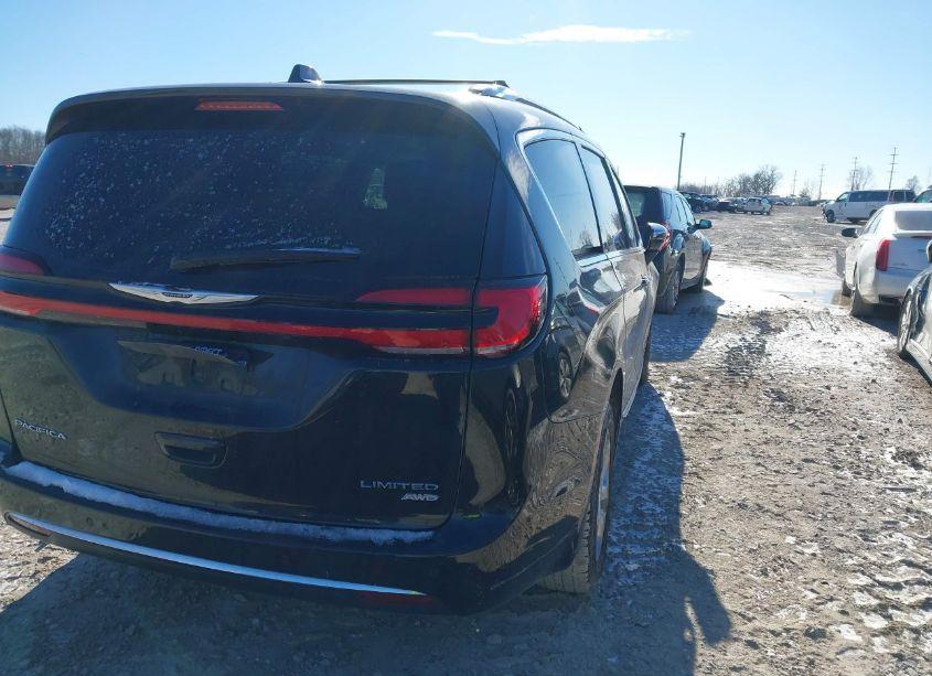 Photo 4 of 2021 Chrysler Pacifica LIMITED AWD (VIN 2C4RC3GG8MR541070)