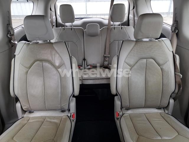 Photo 12 of 2021 CHRYSLER PACIFICA LIMITED (VIN 2C4RC3GG9MR587894)