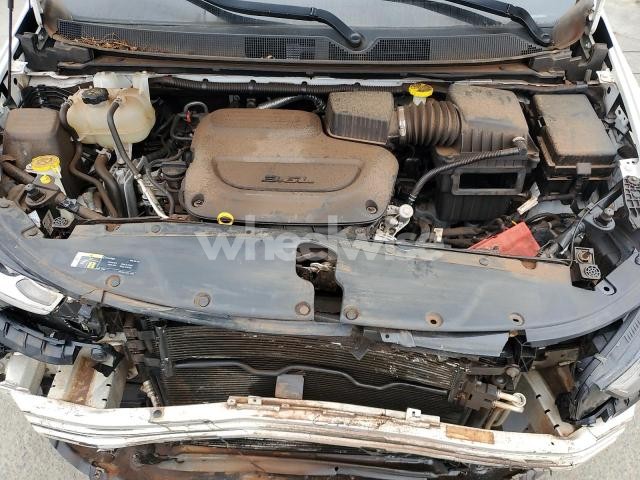 Photo 13 of 2021 CHRYSLER PACIFICA LIMITED (VIN 2C4RC3GG9MR587894)