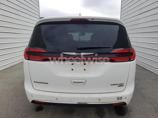 Photo 8 of 2021 CHRYSLER PACIFICA LIMITED (VIN 2C4RC3GG9MR587894)