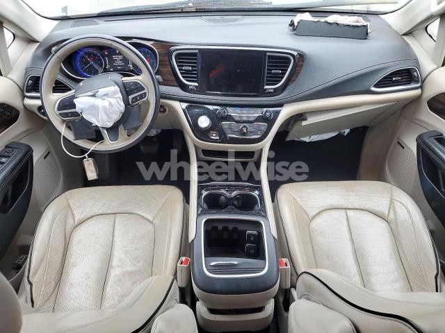 Photo 9 of 2021 CHRYSLER PACIFICA LIMITED (VIN 2C4RC3GG9MR587894)