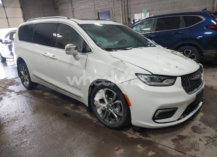 2022 Chrysler Pacifica PINNACLE AWD (VIN 2C4RC3PG3NR184513) main photo