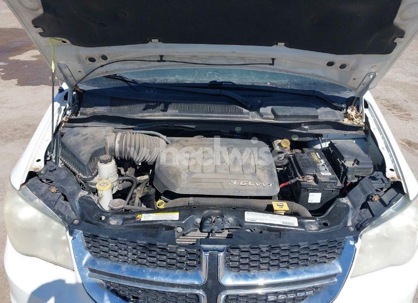 Photo 10 of 2012 Dodge Grand CARAVAN SE/AVP (VIN 2C4RDGBG0CR203656)