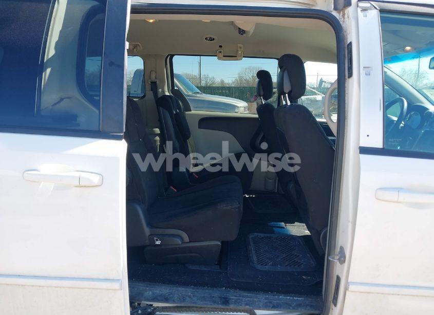 Photo 8 of 2012 Dodge Grand CARAVAN SE/AVP (VIN 2C4RDGBG0CR203656)