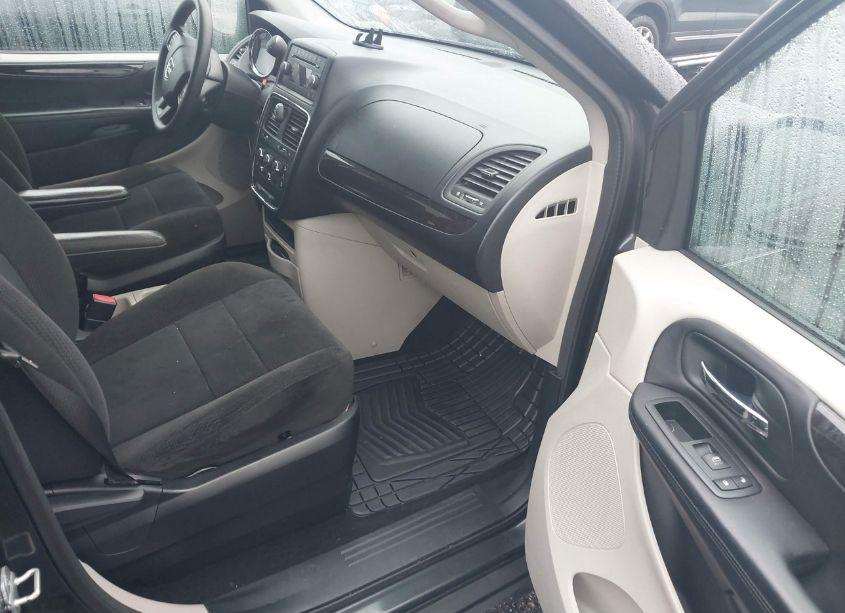 Photo 5 of 2012 Dodge Grand CARAVAN SE/AVP (VIN 2C4RDGBG0CR351984)