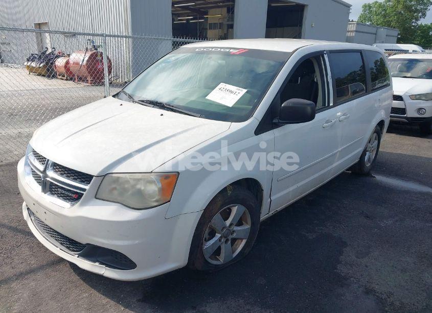 Photo 2 of 2013 Dodge Grand CARAVAN SE (VIN 2C4RDGBG0DR515915)