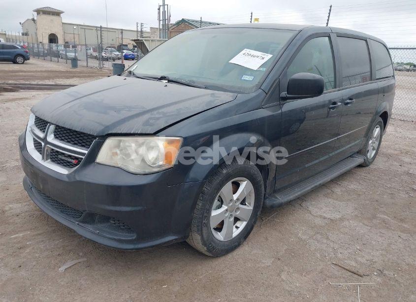 Photo 2 of 2013 Dodge Grand CARAVAN SE (VIN 2C4RDGBG0DR641272)