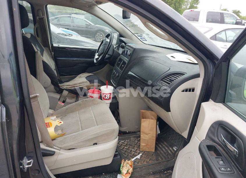 Photo 5 of 2013 Dodge Grand CARAVAN SE (VIN 2C4RDGBG0DR641272)