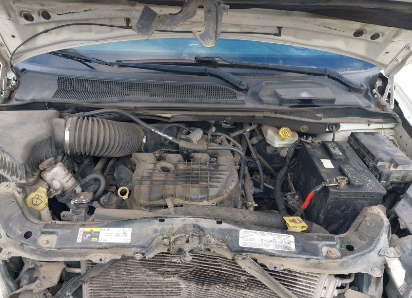 Photo 10 of 2013 Dodge Grand CARAVAN SE (VIN 2C4RDGBG0DR651428)