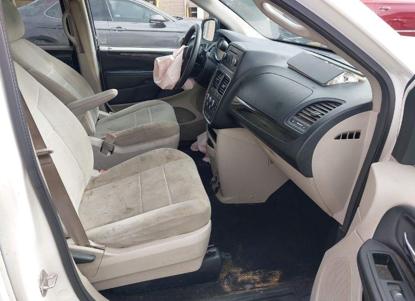 Photo 5 of 2013 Dodge Grand CARAVAN SE (VIN 2C4RDGBG0DR651428)